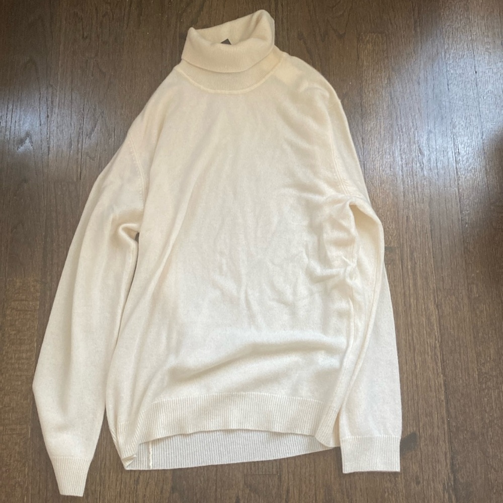 Club Room Luxury Ivory Cashmere Sweater - Picture 2 of 8